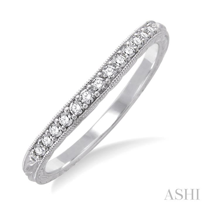 1/6 Ctw Round Cut Diamond Wedding Band in 14K White Gold