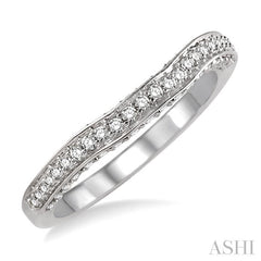 1/2 Ctw Round Cut Diamond Wedding Band in 14K White Gold