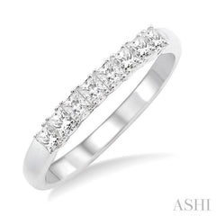 3/8 Ctw Princess Cut Diamond Wedding Band in Platinum
