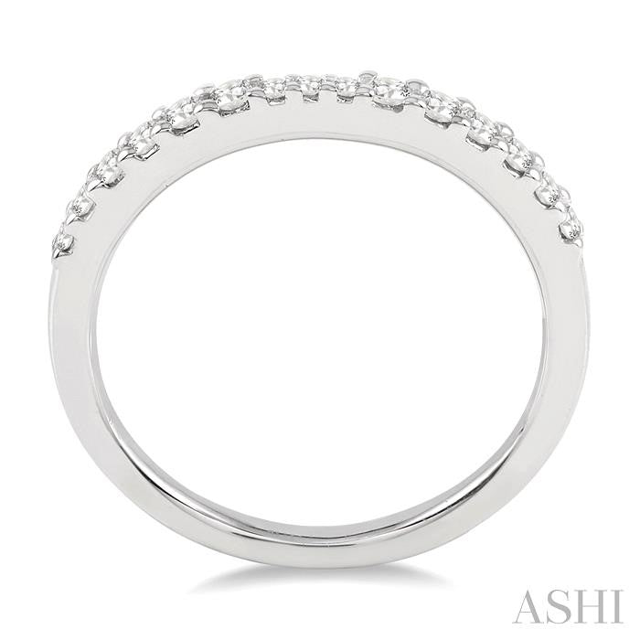 1/3 Ctw Round Cut Diamond Wedding Band in 14K White Gold