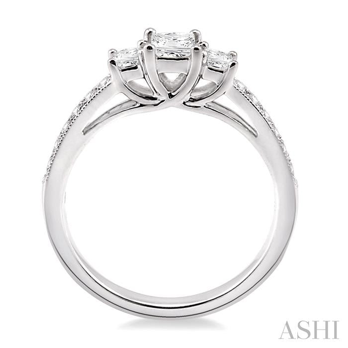 1/2 ctw Diamond Engagement Ring with 1/4 Ct Princess Cut Center Stone in 14K White Gold