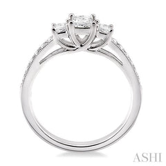 1/2 ctw Diamond Engagement Ring with 1/4 Ct Princess Cut Center Stone in 14K White Gold
