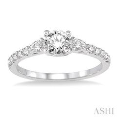 7/8 Ctw Diamond Engagement Ring with 1/2 Ct Round Cut Center Stone in 14K White Gold