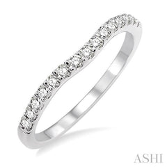 1/4 Ctw Round Cut Diamond Wedding Band in Platinum
