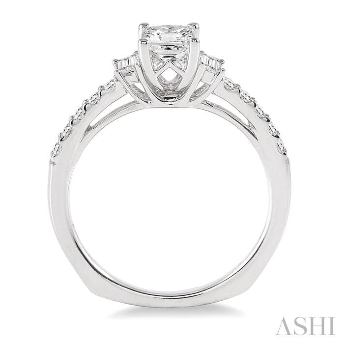 7/8 Ctw Diamond Engagement Ring with 1/2 Ct Princess Cut Center Stone in 14K White Gold
