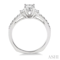 7/8 Ctw Diamond Engagement Ring with 1/2 Ct Princess Cut Center Stone in 14K White Gold