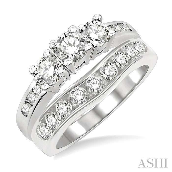 1 1/2 Ctw Diamond Wedding Set with 1 Ctw Round Cut Engagement Ring and 1/2 Ctw Wedding Band in 14K White Gold