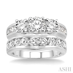 3 Ctw Diamond Wedding Set with 2 Ctw Round Cut Engagement Ring and 1 Ctw Wedding Band in 14K White Gold