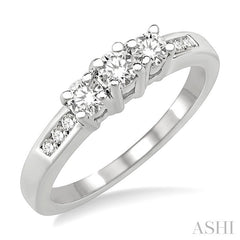 1/2 Ctw Nine Stone Round Cut Diamond Engagement Ring in 14K White Gold