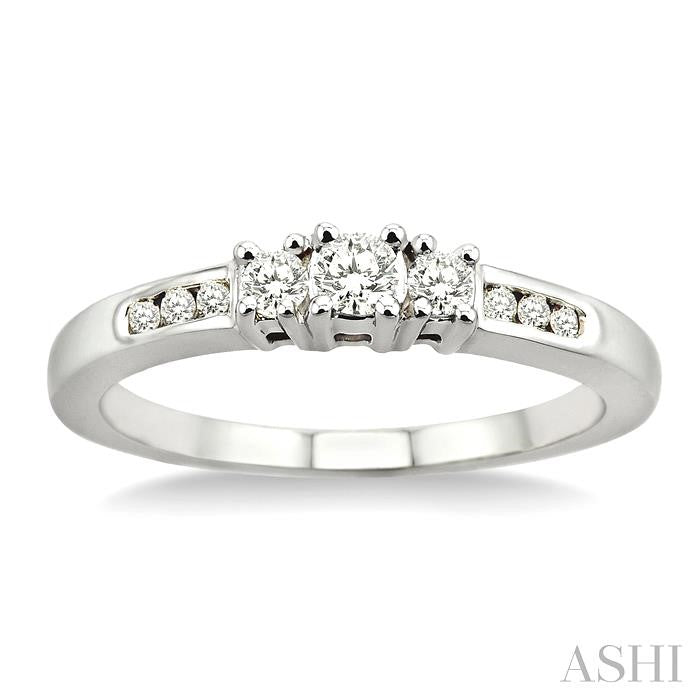 1/4 ctw Nine Stone Round Cut Diamond Engagement Ring in 14K White Gold
