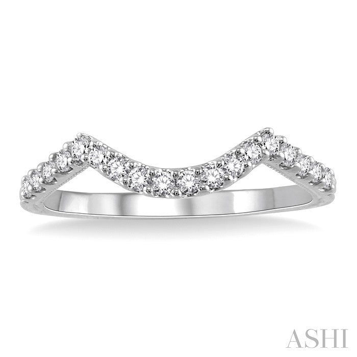 1/4 Ctw Round Cut Diamond Wedding Band in 14K White Gold