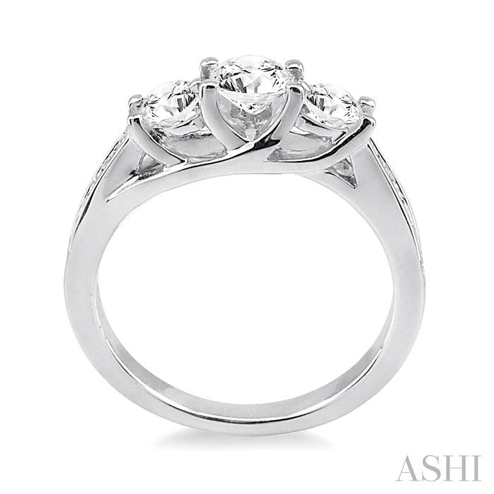 1/2 ctw Diamond Engagement Ring with 1/4 ct Round Cut Center Stone in 14K White Gold