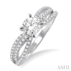 7/8 Ctw Diamond Engagement Ring with 1/2 Ct Round Cut Center Stone in 14K White Gold