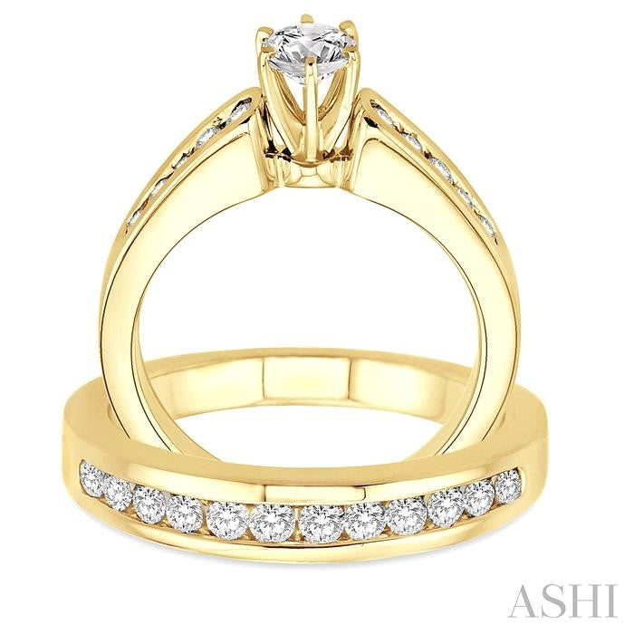 1 Ctw Diamond Wedding Set with 5/8 Ctw Round Cut Engagement Ring and 1/3 Ctw Wedding Band in 14K Yellow Gold