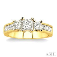 1 1/2 Ctw Nine Stone Princess Cut Diamond Engagement Ring in 14K Yellow Gold