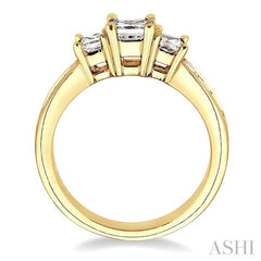 3 Ctw Nine Stone Princess Cut Diamond Engagement Ring in 14K Yellow Gold