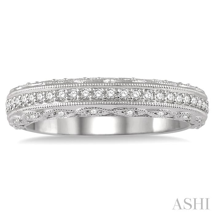 1/3 Ctw Round Cut Diamond Wedding Band in 14K White Gold