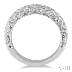 1/3 Ctw Round Cut Diamond Wedding Band in 14K White Gold