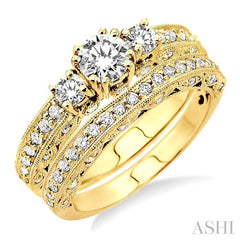 1 1/4 ctw Diamond Wedding Set with 7/8 ctw Round Cut Engagement Ring and 3/8 ctw Wedding Band in 14K Yellow Gold