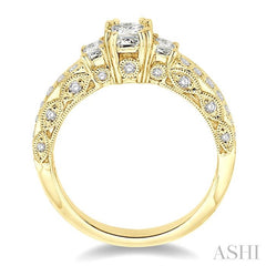 7/8 Ctw Diamond Engagement Ring with 1/3 Ct Princess Cut Center Stone in 14K Yellow Gold