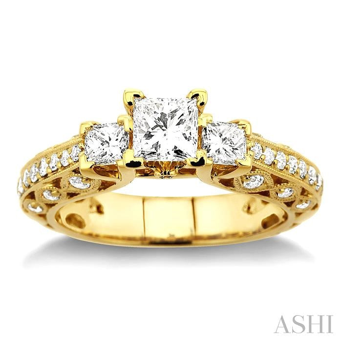 1 1/4 ctw Diamond Engagement Ring with 1/2 ct Princess Cut Center Stone in 14K Yellow Gold