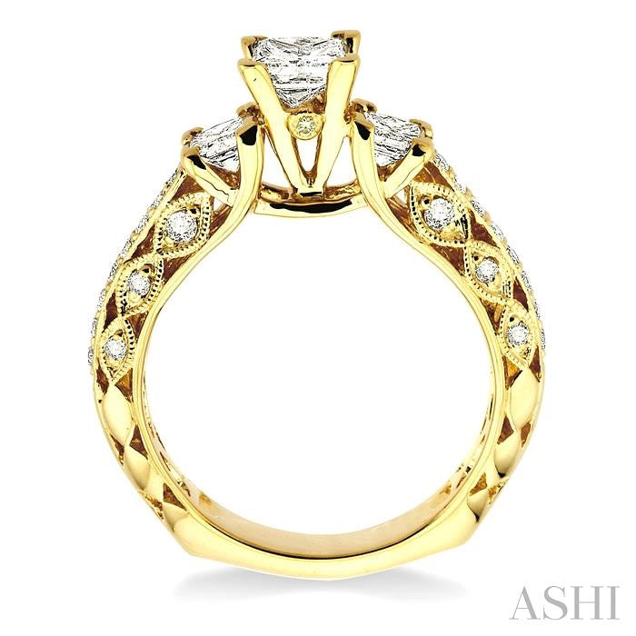 1 1/4 ctw Diamond Engagement Ring with 1/2 ct Princess Cut Center Stone in 14K Yellow Gold