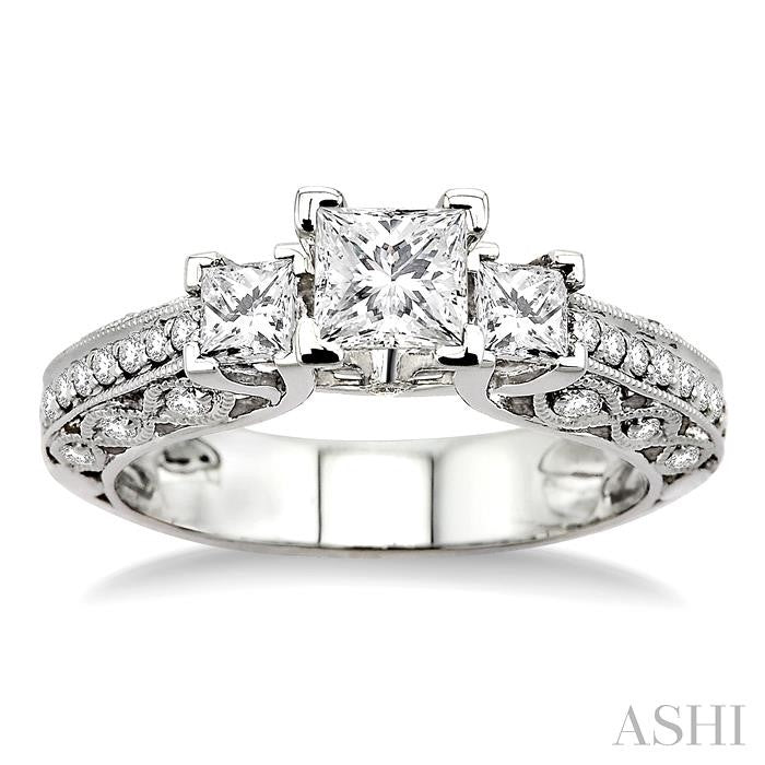 7/8 ctw Diamond Engagement Ring with 1/3 ct Princess Cut Center Stone in 14K White Gold