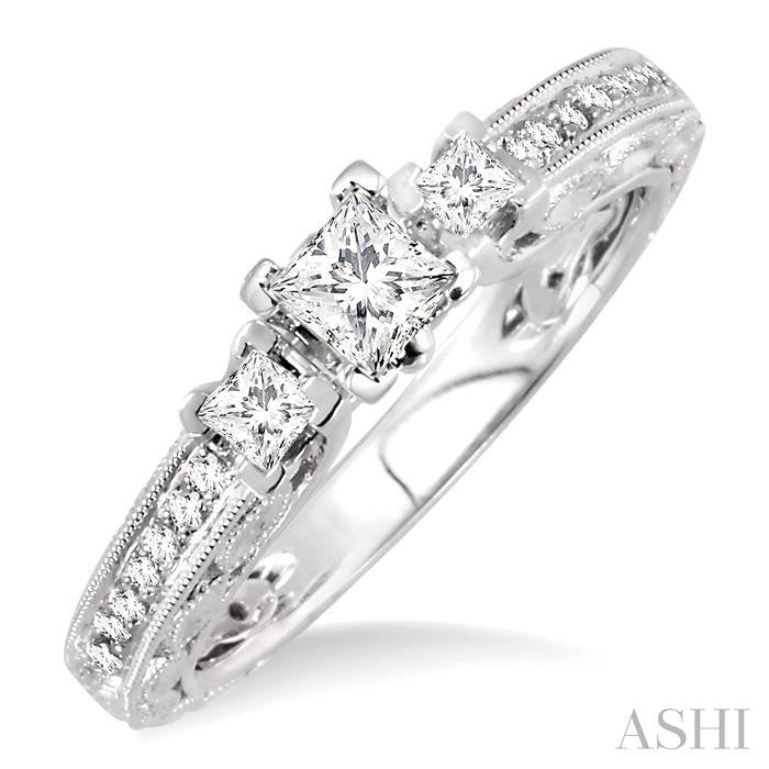 1/2 ctw Diamond Engagement Ring with 1/4 ct Princess Cut Center Stone in 14K White Gold