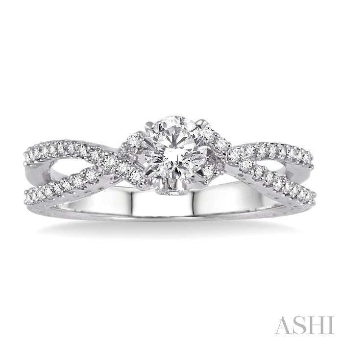 1/2 Ctw Diamond Engagement Ring with 1/4 Ct Round Cut Center Stone in 14K White Gold