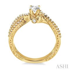 1/2 Ctw Diamond Engagement Ring with 1/4 Ct Round Cut Center Stone in 14K Yellow Gold