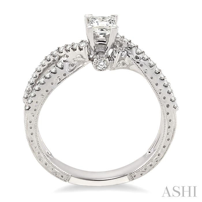 1/2 Ctw Diamond Engagement Ring with 1/4 Ct Princess Cut Center Stone in 14K White Gold