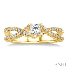 1/2 Ctw Diamond Engagement Ring with 1/4 Ct Princess Cut Center Stone in 14K Yellow Gold