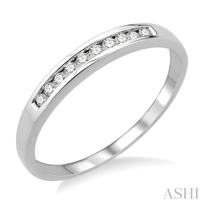 1/10 Ctw Round Cut Diamond Band in 14K White Gold