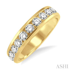 1 Ctw Round Cut Diamond Wedding Band in 14K Yellow Gold