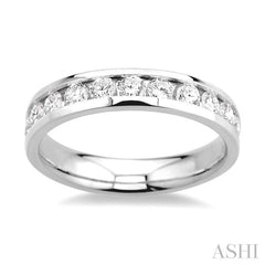 3/4 Ctw Round Cut Diamond Wedding Band in 14K White Gold