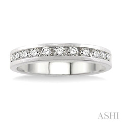 1/4 Ctw Round Cut Diamond Wedding Band in 14K White Gold