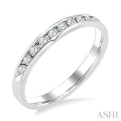 1/4 Ctw Round Cut Diamond Wedding Band in 14K White Gold
