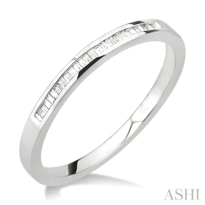 1/8 Ctw Channel Set Baguette Cut Diamond Wedding Band in 14K White Gold