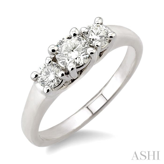 3/4 Ctw Three Stone Round Cut Diamond Ring in 14K White Gold