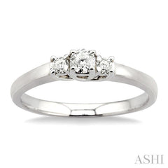 1/4 Ctw Three Stone Round Cut Diamond Ring in 14K White Gold