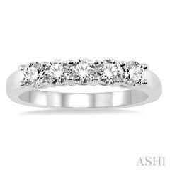 3/4 Ctw Round Cut Diamond Wedding Band in 14K White Gold