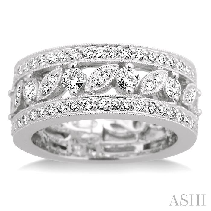 1 1/4 Ctw Diamond Wedding Band in 18K White Gold