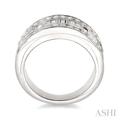 3/4 Ctw Diamond Band in 14K White Gold