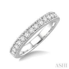 1/4 Ctw Round Cut Diamond Wedding Band in 14K White Gold
