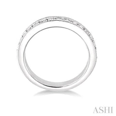 1/4 Ctw Round Cut Diamond Wedding Band in 14K White Gold