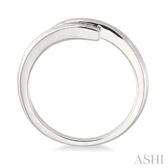 1/10 Ctw Round Cut Diamond Journey Ring in 10K White Gold