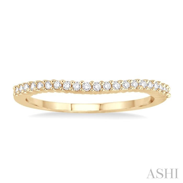 1/6 Ctw Round Cut Diamond 'V' Shape Band in 14K Yellow Gold