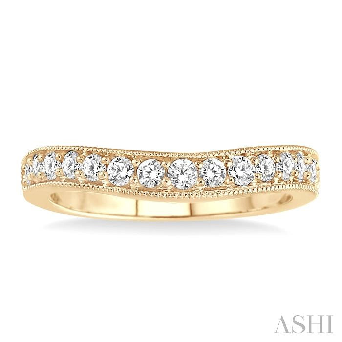 1/2 Ctw Round Cut Diamond 'V' Shape Band in 14K Yellow Gold.