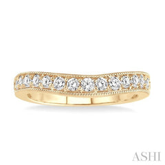 1/3 Ctw Round Cut Diamond 'V' Shape Band in 14K Yellow Gold.