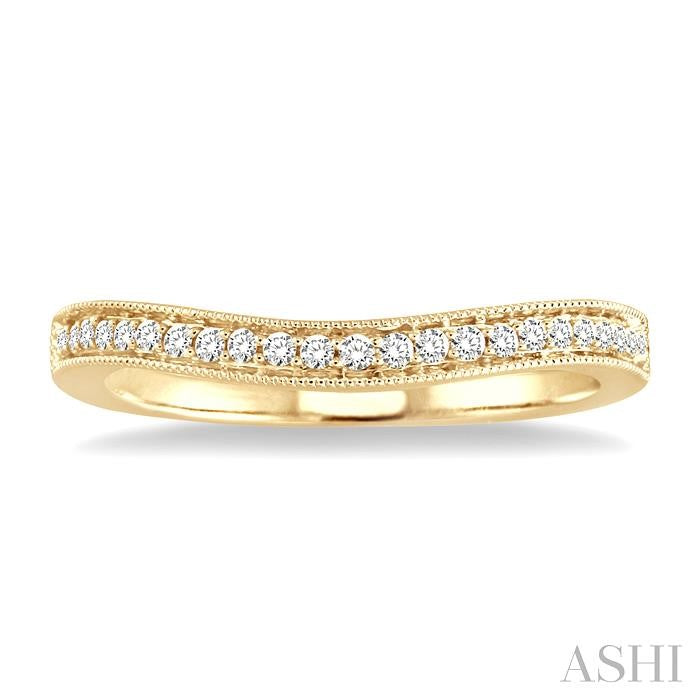 1/4 Ctw Round Cut Diamond 'V' Shape Band in 14K Yellow Gold